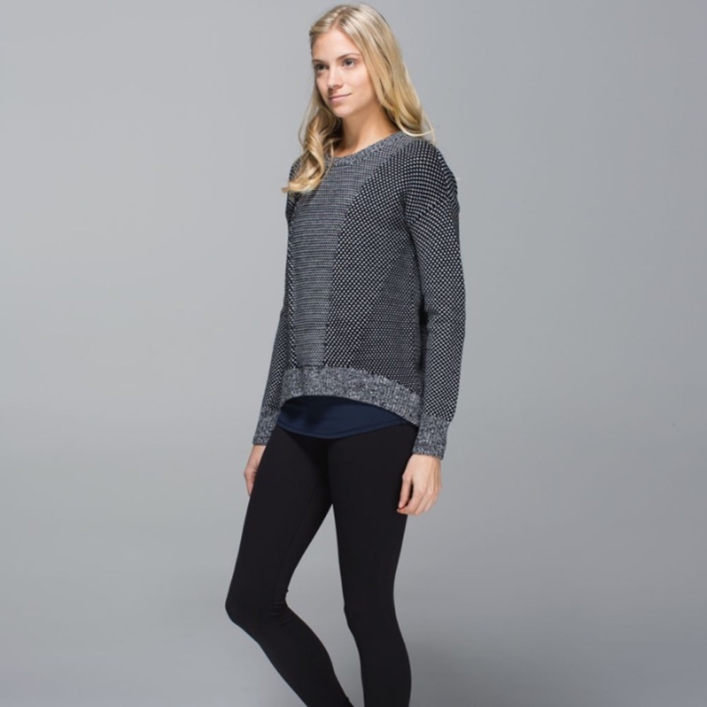 LULULEMON Yogi Crew Sweater Merino Wool Black / Heathered Light Grey Siz…